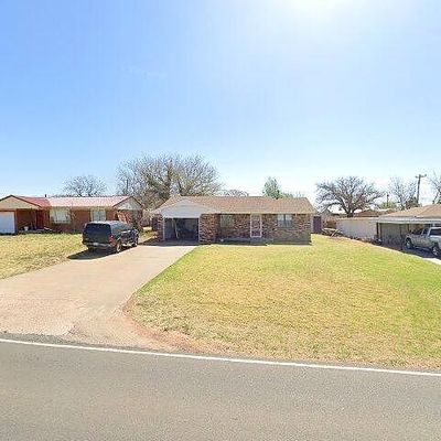 1712 N 4 Th St, Sayre, OK 73662