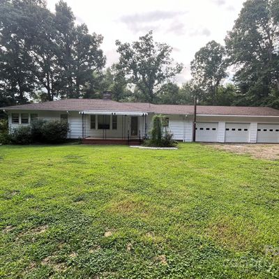 1741 Walt Arney Rd, Lenoir, NC 28645