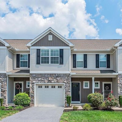 1756 Fairbank Ln, Mechanicsburg, PA 17055