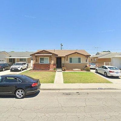 17922 Thornlake Ave, Artesia, CA 90701