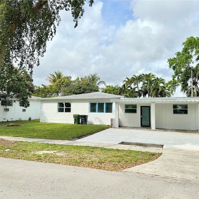 181 Ne 121 St St, North Miami, FL 33161