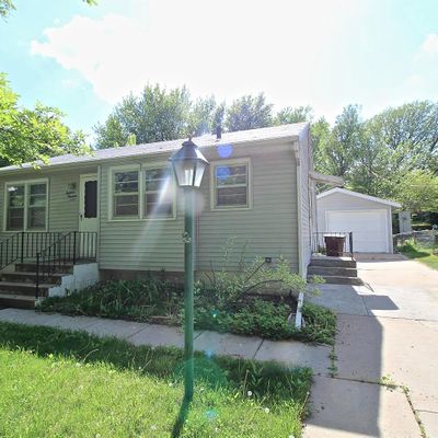 1819 N 59 Th St, Lincoln, NE 68505