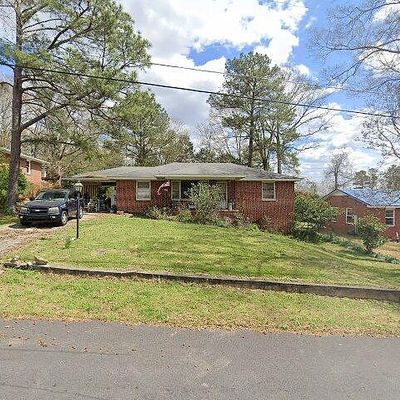 1609 Woodland Dr, Oxford, AL 36203