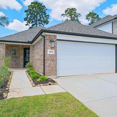 1619 Portia Ln, Conroe, TX 77301