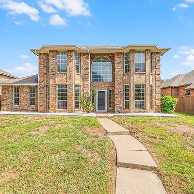 1624 Mockingbird Ln, Desoto, TX 75115