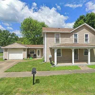 20 N Smith St, Dellroy, OH 44620