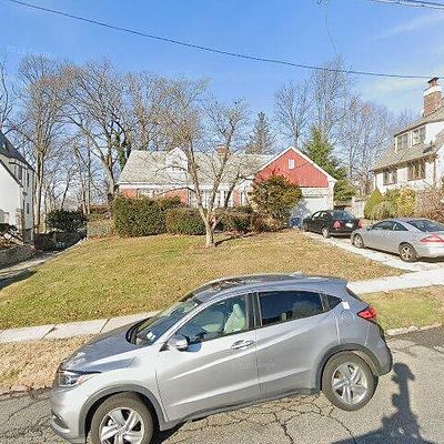 203 Storer Ave, New Rochelle, NY 10801