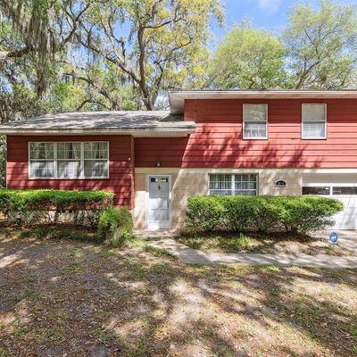 2044 Highland Dr, Fernandina Beach, FL 32034