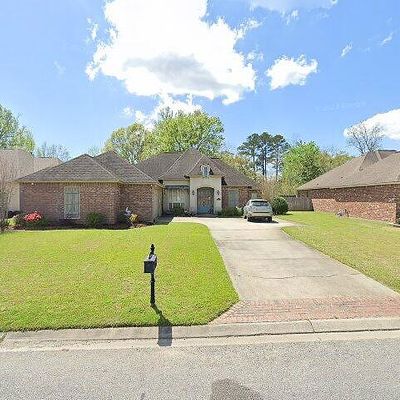 18497 Old Maplewood Dr, Prairieville, LA 70769