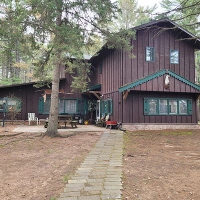 1870 Timberlands Ln, Eagle River, WI 54521