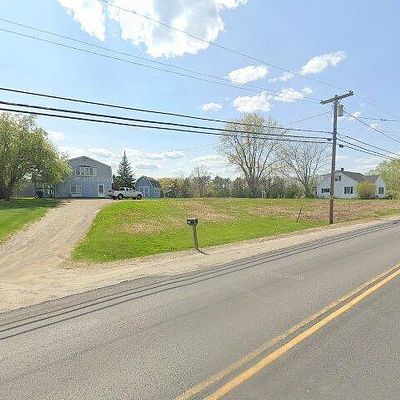 198 Northern Ave, Farmingdale, ME 04344