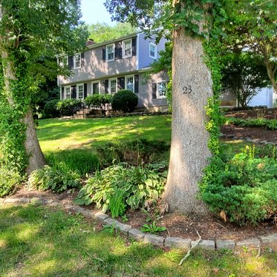 23 Latimer Dr, East Lyme, CT 06333