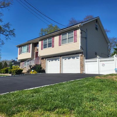 239 New Market Rd, Dunellen, NJ 08812