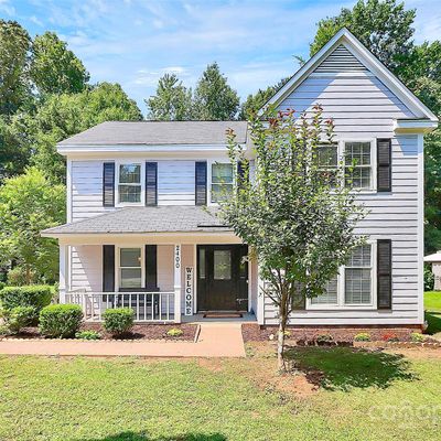 2400 Heather Glen Ln, Charlotte, NC 28208