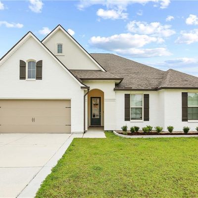 21212 White Wing Dove Dr, Covington, LA 70433