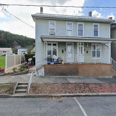 215 N 5 Th St, Newport, PA 17074