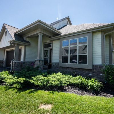 21985 W North Ave, Brookfield, WI 53045