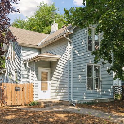 2220 16 Th Ave S, Minneapolis, MN 55404