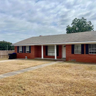 2220 Bonnell Dr, Longview, TX 75601