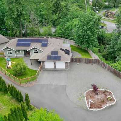 2227 Old Lakeway Dr, Bellingham, WA 98229