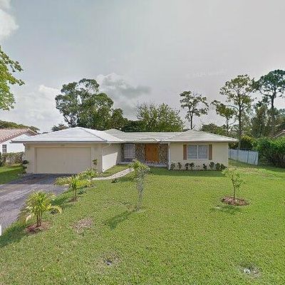 2757 Nw 83 Rd Ter, Coral Springs, FL 33065