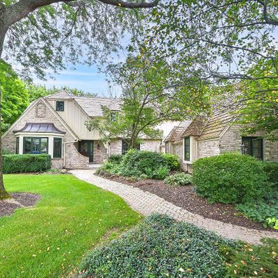 2795 Lancaster Ct, Brookfield, WI 53045