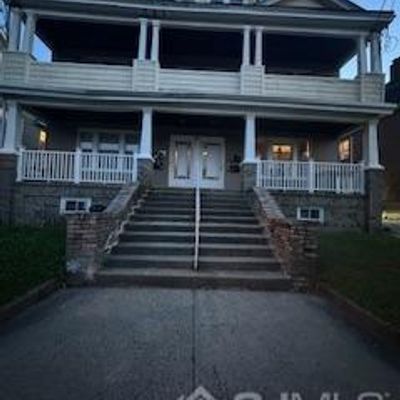 28 Hale St, New Brunswick, NJ 08901