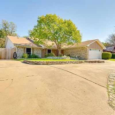 2955 Softwind Trl, Fort Worth, TX 76116