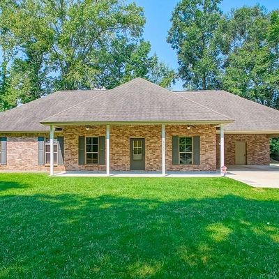 29801 Park St, Walker, LA 70785