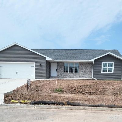 2492 Kilrush Rd, De Pere, WI 54115