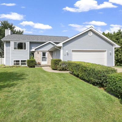 2565 Sheridan St, Oshkosh, WI 54901