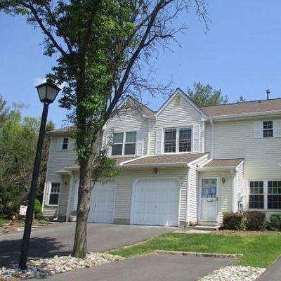 26 Pilgrim Ct, Ewing, NJ 08628