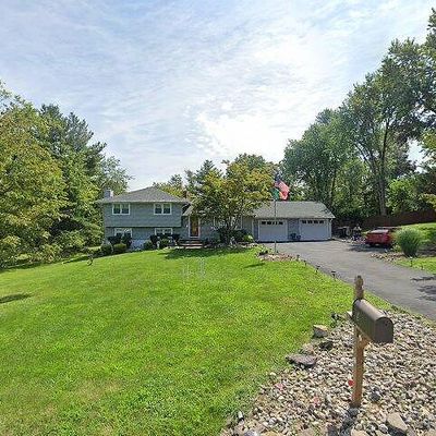 3 Starview Dr, Hillsborough, NJ 08844