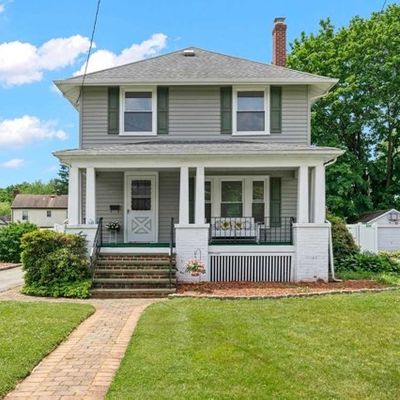 30 Burnside Pl, Haskell, NJ 07420