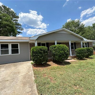 3005 Lakeridge Dr Se, Conyers, GA 30094