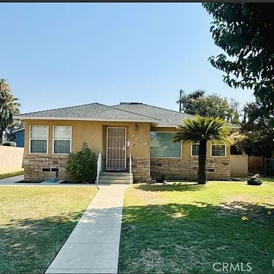 3028 Spruce St, Bakersfield, CA 93301