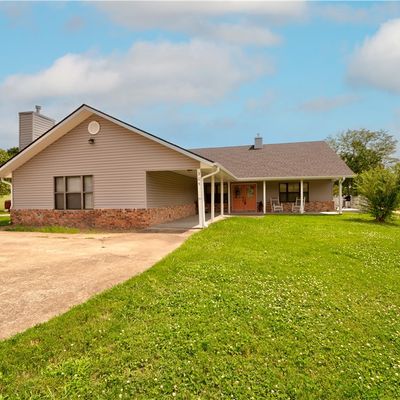 305 Black Oak Road, Springdale, AR 72764