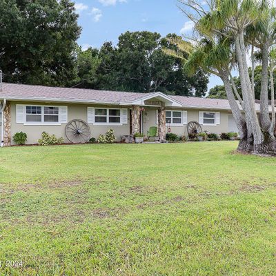 3075 Ellis Dr, Melbourne, FL 32904