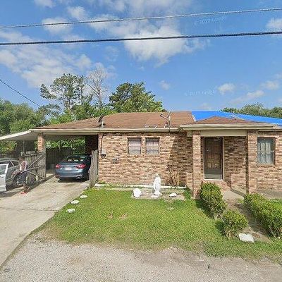 308 St Louis St, Raceland, LA 70394