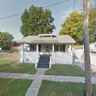 309 S Webster St, Harrisburg, IL 62946