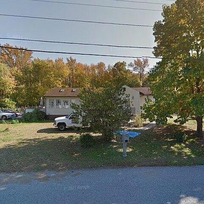 31 N Dupont Rd, Penns Grove, NJ 08069