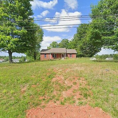 3670 Hodgenville Rd, Elizabethtown, KY 42701