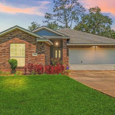 3689 Piney Point Rd, Conroe, TX 77301