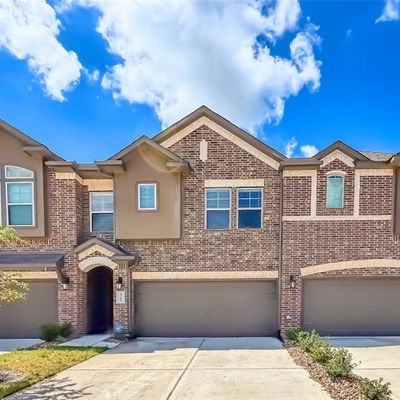 3712 Lancer Cir, Pearland, TX 77581