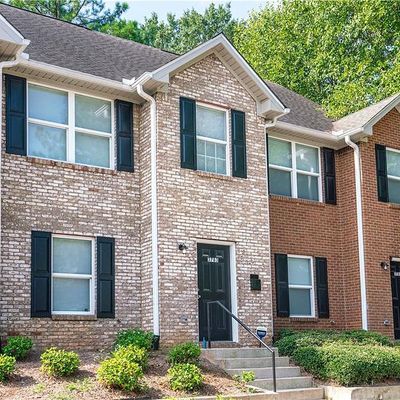 3783 Travis Trce, Decatur, GA 30032