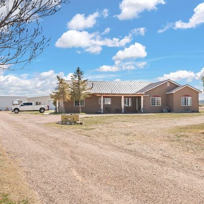 4 Bandolero Rd, Edgewood, NM 87015