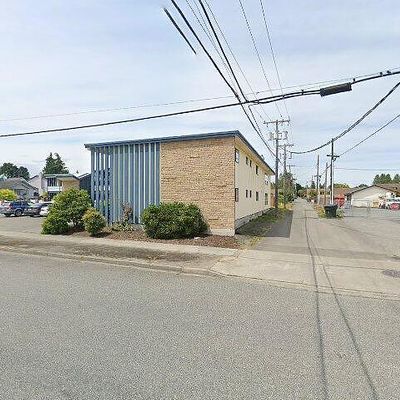 402 S Laurel St, Port Angeles, WA 98362