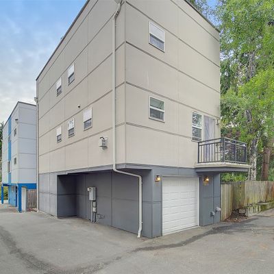 4024 Ne 123 Rd St, Seattle, WA 98125