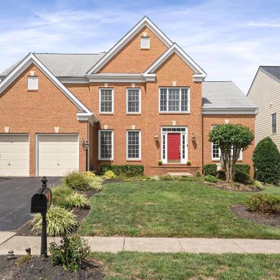 4420 Tuscany Ct, Woodbridge, VA 22192