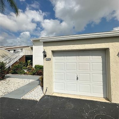 448 Bristle Cone Ln, Naples, FL 34113